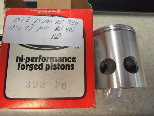 BIN53A- WISECO PISTON KIT-393P6- 1973-79 RD 350/400   N.O.S.
