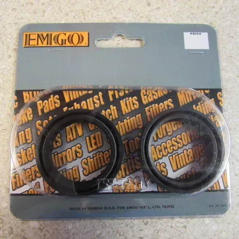 19-90137- YAMAHA FORK SEAL SET- 36X48X11 MM