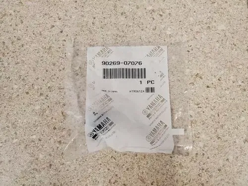 NEW OEM YAMAHA RIVET NOS 90269-07076