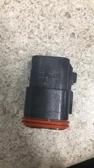 HARLEY DAVIDSON - 72113-94BK - OEM NOS 3-WAY SOCKET HOUSING SPEED SENSOR