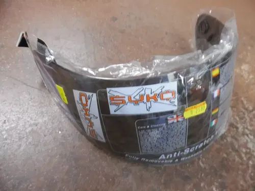 08-14  117496 SYKO SHIELD PLASTIC CHROME LENS NEW FOR COMET/FLASH/YAKUZA HELMETS