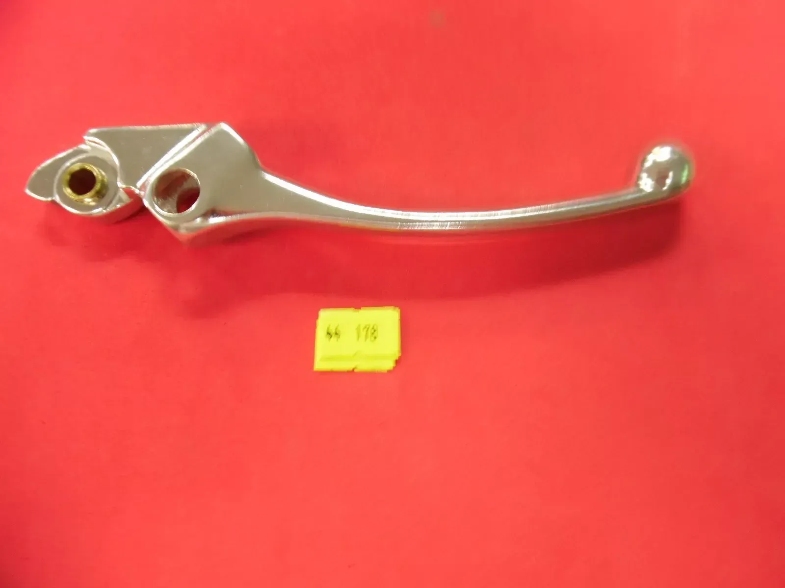 44-178 Honda RIGHT Brake lever 53175-MJ4-701 brand new Replacement Part