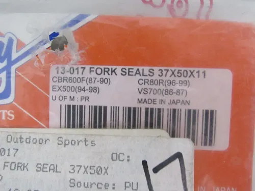SHINDY Fork Seal Set #13-017 – Fits 37mm Fork Tubes – High Quality Replacement