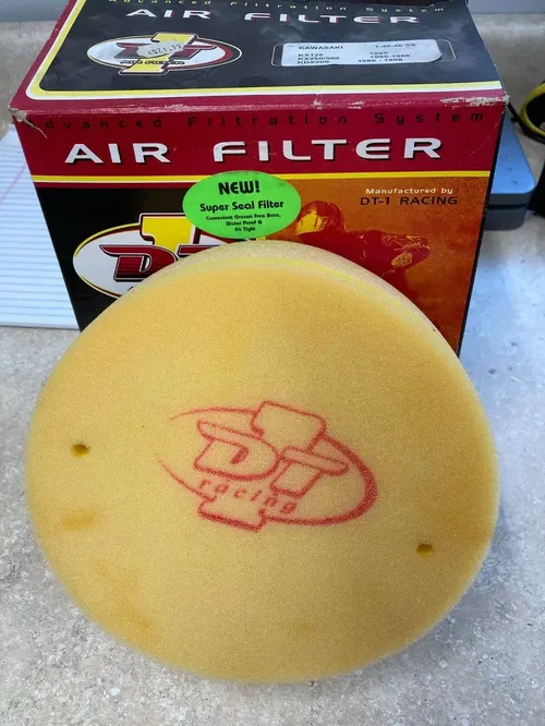 DT AIR FILTER 1-40-40 SS