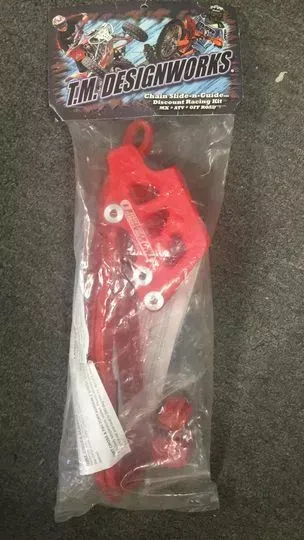 TM DESIGNWORKS HCP-6SK-RD  HONDA FACTORY EDITION #1 REAR SLIDE N GUIDE KIT, RED