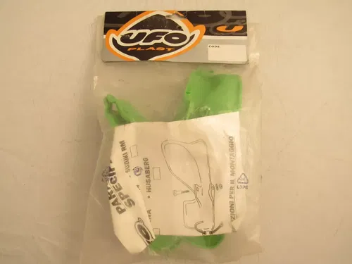 UFO PLAST Brand New Plastic Replacement Kawasaki HAND GUARDS ka03709021 NOS NEW