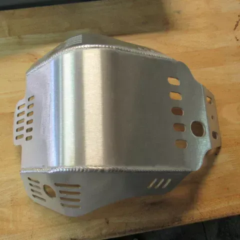 MSR 51-1559 SKIDPLATE SUZUKI 05-09 DS650  NOS