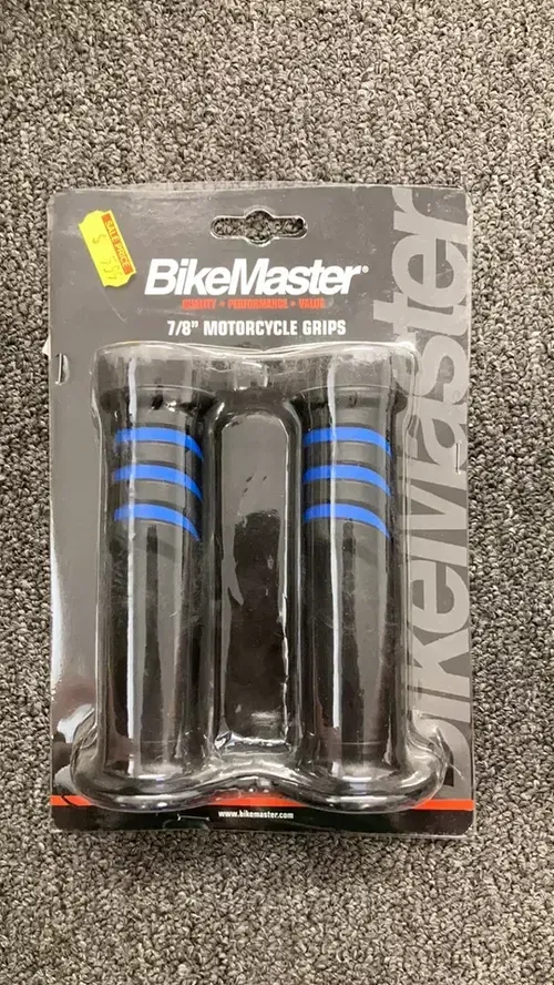BIKE MASTER  7/8" MOTORCYCLE GRIPS BLK/BLU 101994