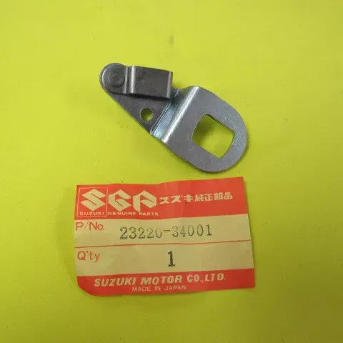 SUZUKI -23220-34001 CLUTCH RELEASE ARM -OEM- N.O.S.