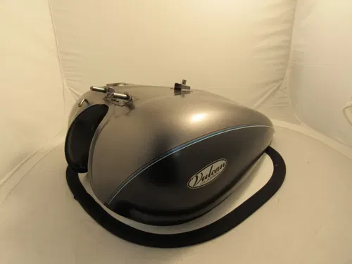OEM KAWASAKI VULCAN 900 CLASSIC 2017-2020 FUEL TANK/ PART# 51090-5405-54Z