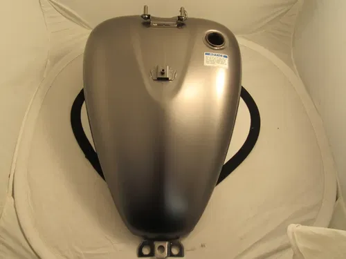 OEM KAWASAKI VULCAN 900 CLASSIC 2017-2020 FUEL TANK/ PART# 51090-5405-54Z