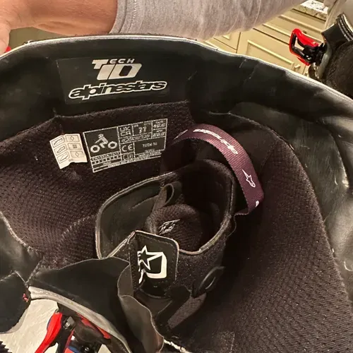 Alpinestars Tech 10 LE Vision, like NEW