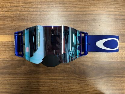 NEW OAKLEY FRONT LINE GOGGLES - BLUE