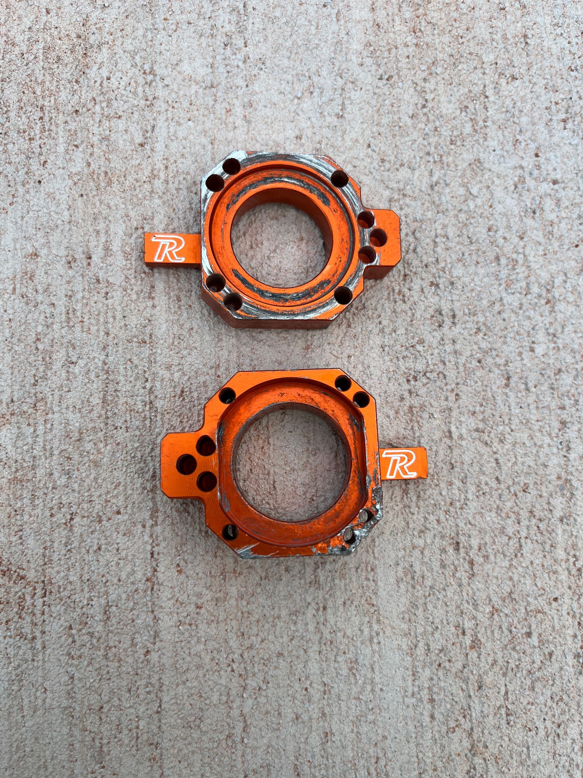 Ride Engineering KTM/HSQ/GAS Billet Axle Blocks 2013-2022 Models