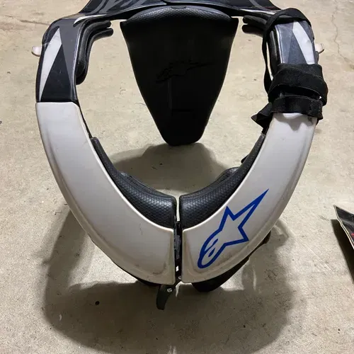 2013 Alpinestars Bionic Neck Brace