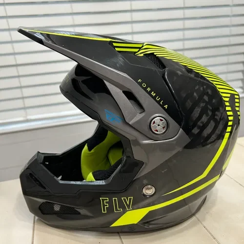 Fly Formula Carbon Helmet Size Medium 