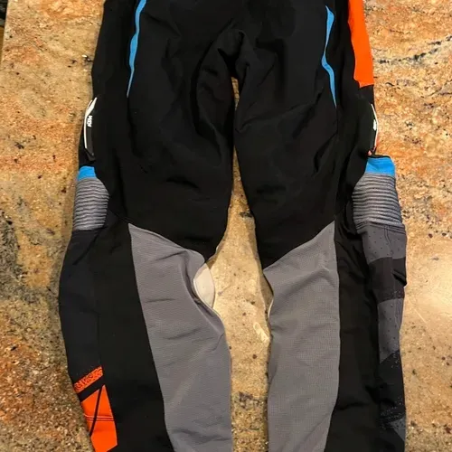 Youth KTM Apparel - Size M