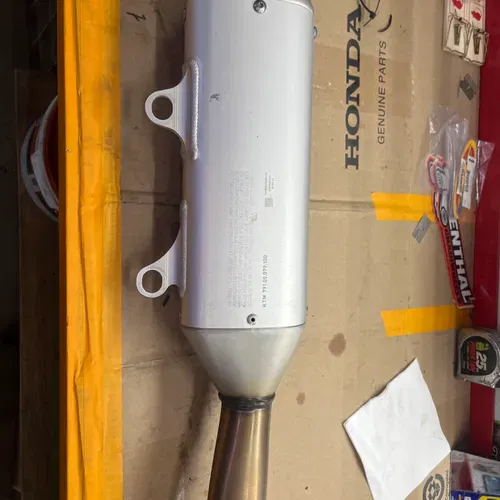 2022 Ktm 250 Sxf, Slip On Muffler