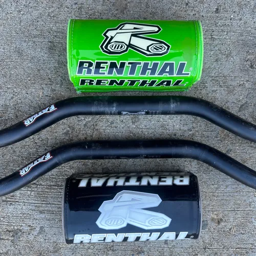 2 Renthal fatbars