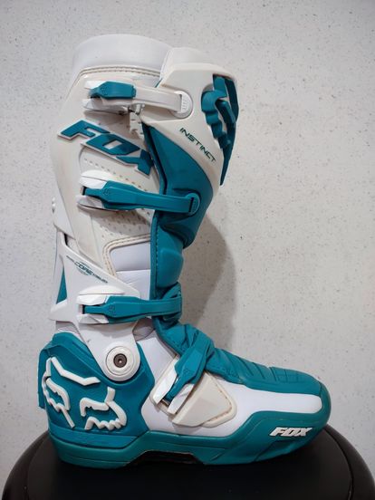 Fox Instinct Unreleased Color - Size 9