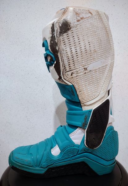 Fox Instinct Unreleased Color - Size 9