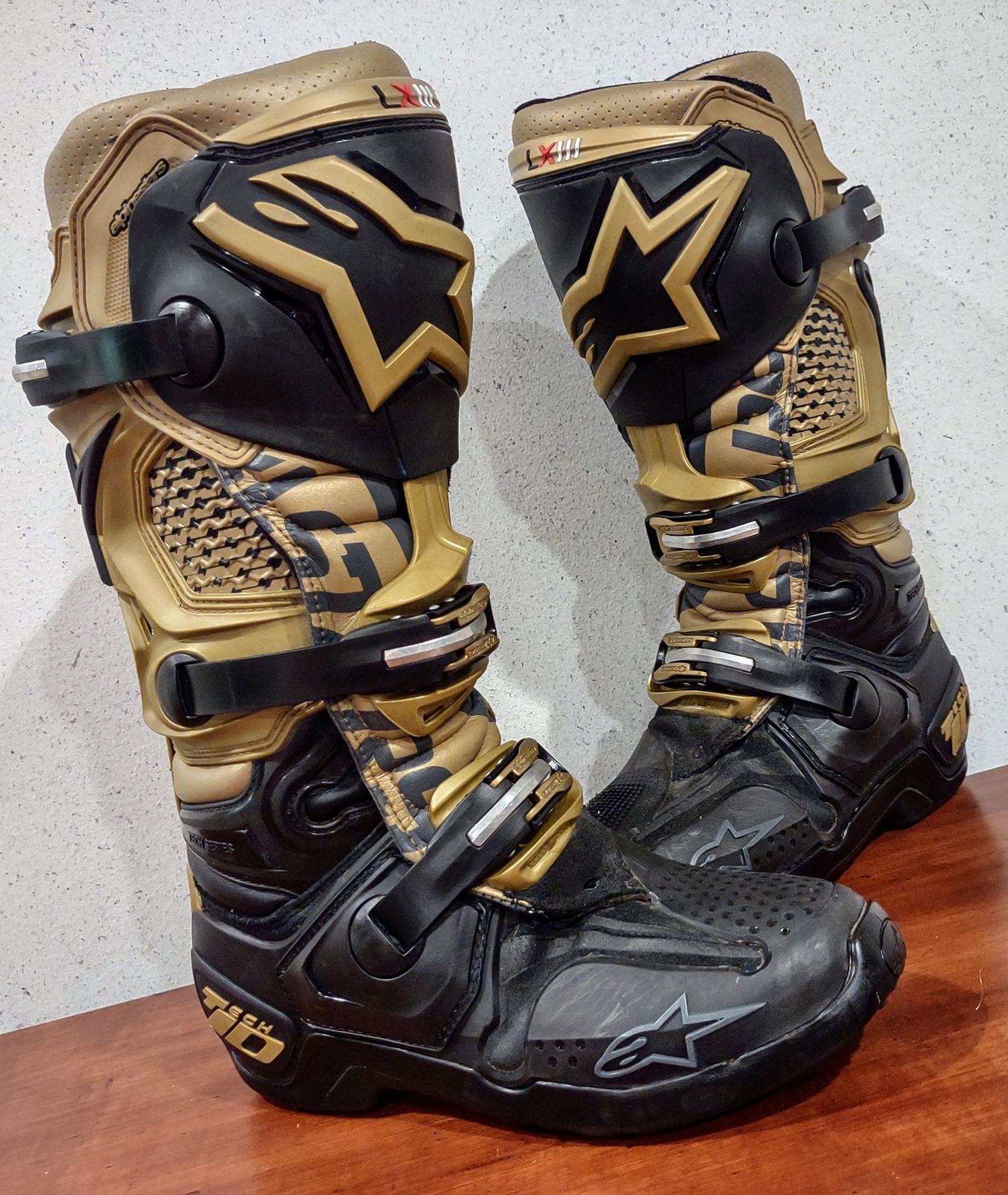 Alpinestars Tech 10 Boots Size 8