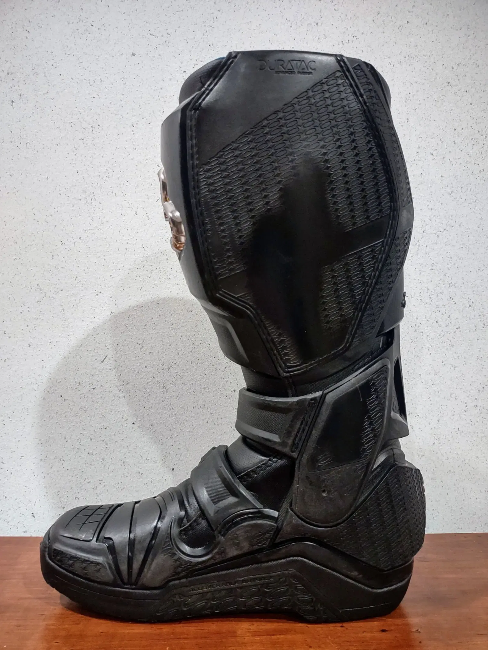Fox Instinct Boots - Size 11