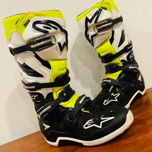 Alpinestars Tech 7 Boots - Size 10