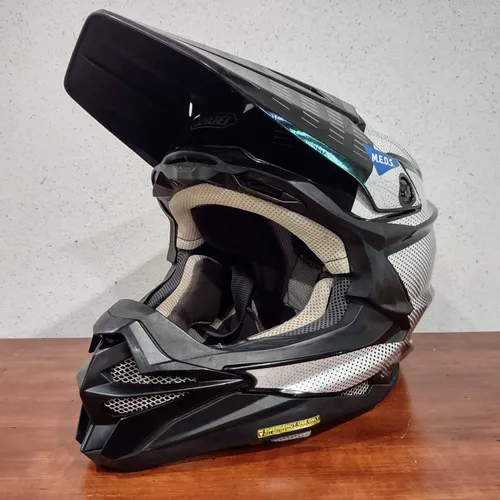 Shoei VFX EVO Helmet  - Size Small