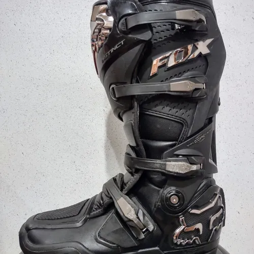 Fox Instinct Boots - Size 10