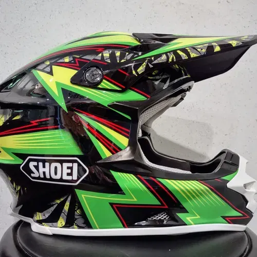 【2024最新】SNSで話題・人気の商品のおすすめアイテム Shoei VFX-W Helmet - Size XL その他