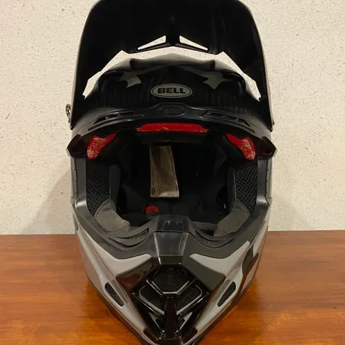 Bell Moto 9 Carbon Flex - Size Large