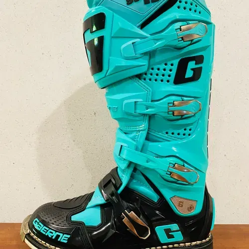Gaerne SG12 Boots- Size 9