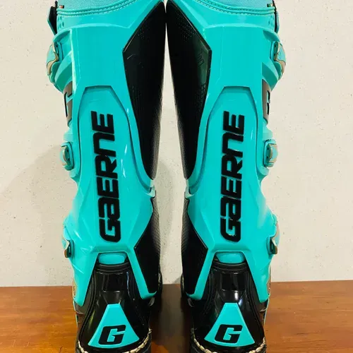 Gaerne SG12 Boots- Size 9
