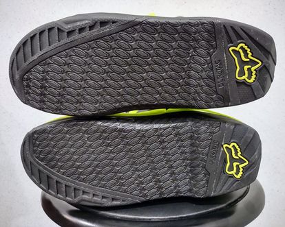 Fox Instinct Boots - Size 9 (NEW)