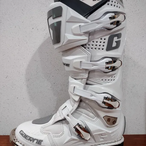 Gaerne SG12 Boots - Size 9