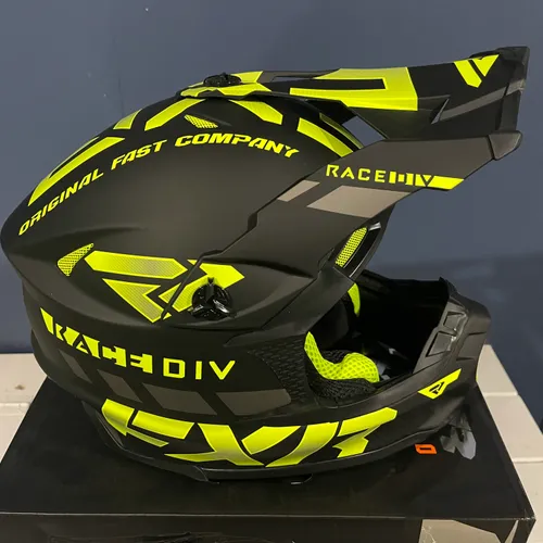 FXR Blade RACE Division Helmet New