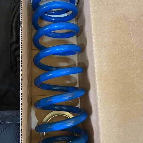 Race Tech 5.8/KG shock spring