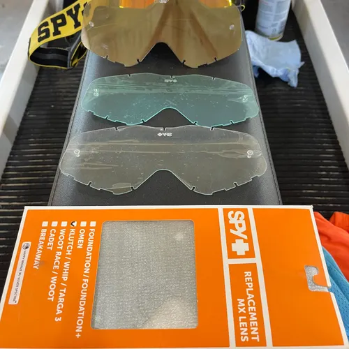 Spy Klutch goggles set