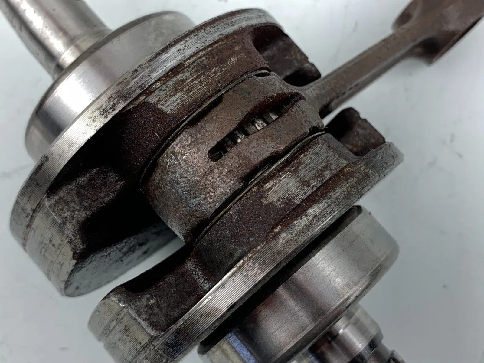 98-00 Kawasaki KX100 Crankshaft Crank - 13031-1433 - OEM