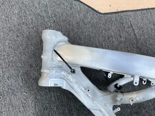 2024 KX250 main frame oem kawasaki kx250f 250f kx 1