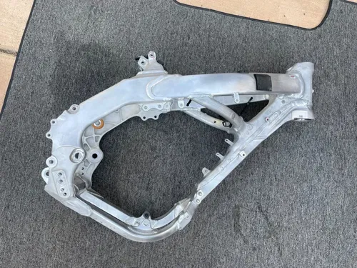 2024 KX250 main frame oem kawasaki kx250f 250f kx 1