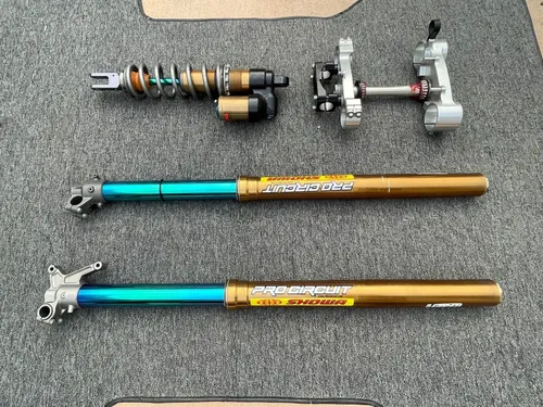 Showa A-Kit forks Shock clamps  Kawasaki 2024 Kx250f from Team Pro Circuit
