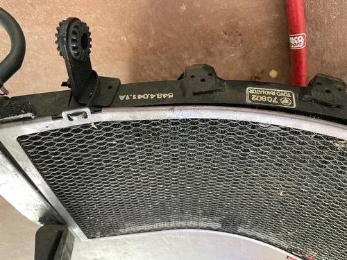 DUCATI OEM 2.7 LITER 749 999  RADIATOR WITH  both FANS  & HOSES  999s 999r 749s