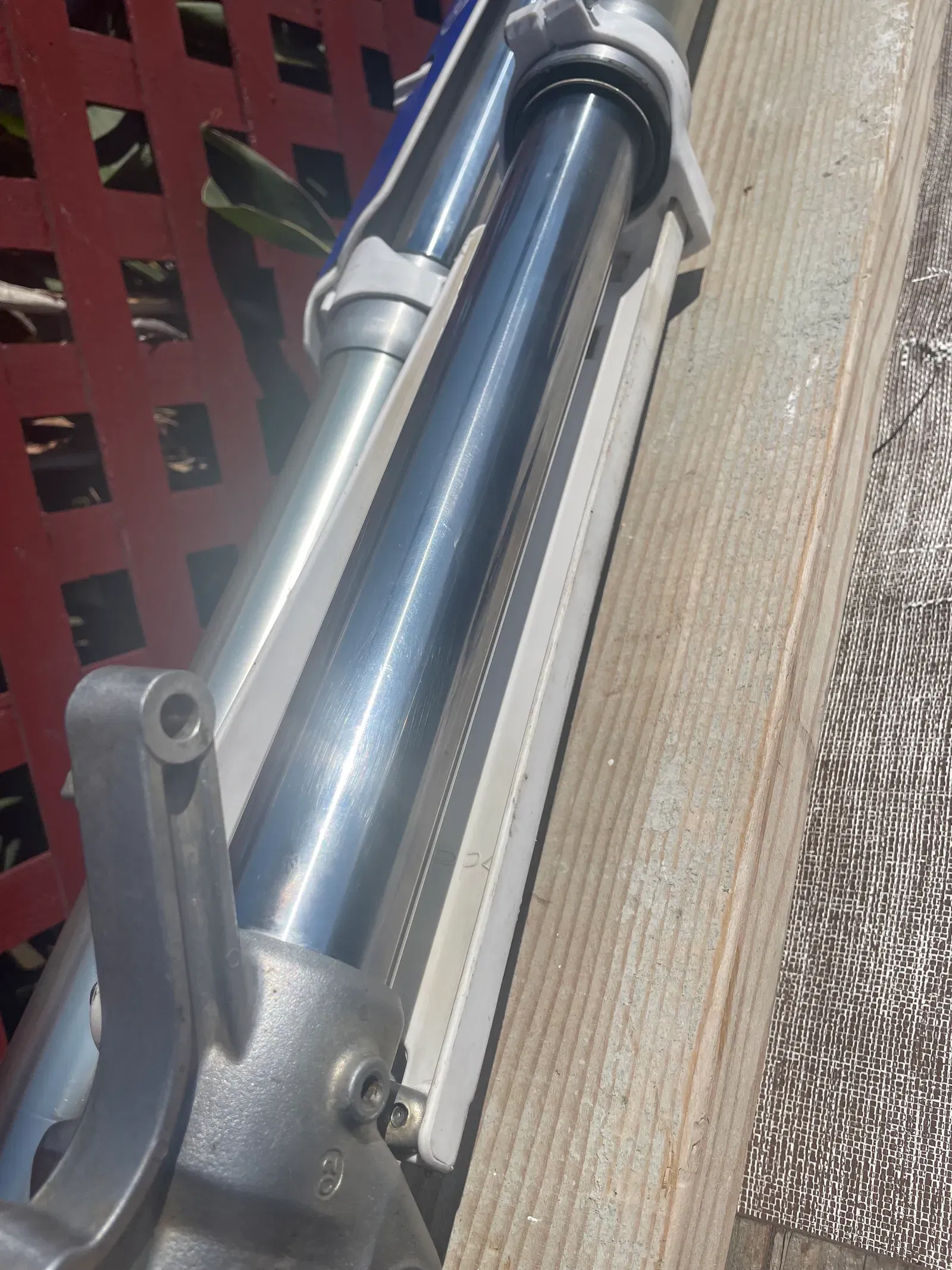 99-03 Yamaha YZ/YZF 46mm KYB Forks With Genuine OEM Seal Kit. 99-03 Yamaha YZ/YZF 46mm KYB Forks With Genuine OEM Seal Kit.