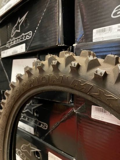 Pirelli Scorpion MX32 Mid Soft Front Tire - 70/100-17 40M