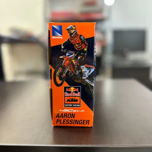 NEW RAY 1:12 SCALE AARON PLESSINGER KTM 450 REPLICA