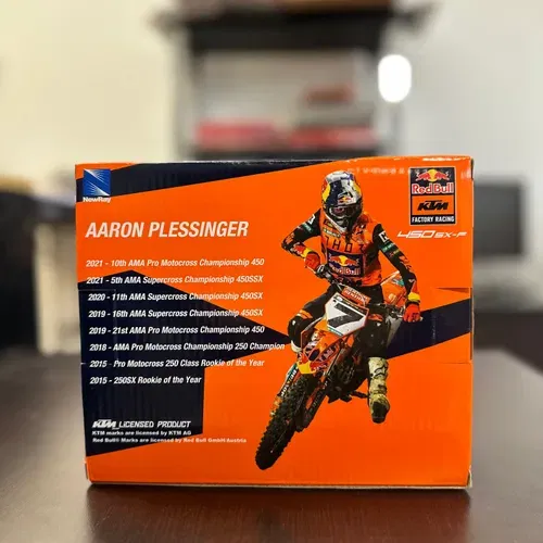 NEW RAY 1:12 SCALE AARON PLESSINGER KTM 450 REPLICA