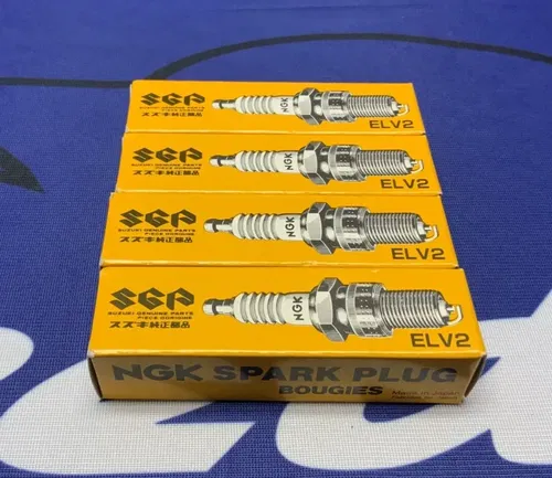 NGK Spark Plug (Pack of 4) CR9E