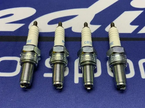 NGK Spark Plug (Pack of 4) CR9E